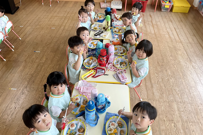 昼食